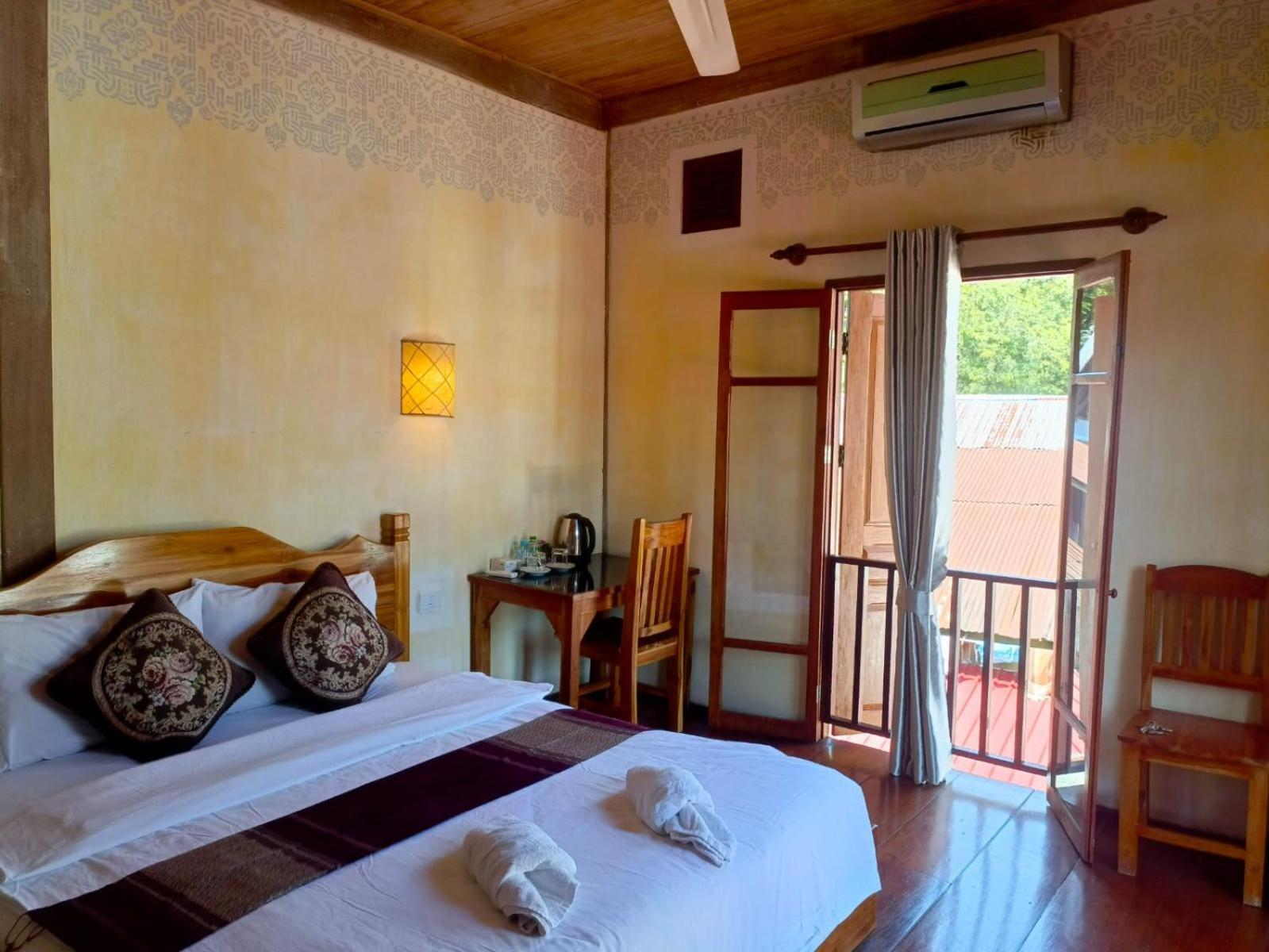 Ireenkevin Guesthouse Luang Prabang Exterior foto